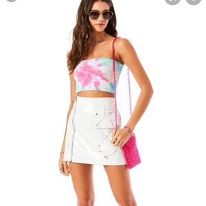 LF vinyl white cargo mini skirt pocket detail